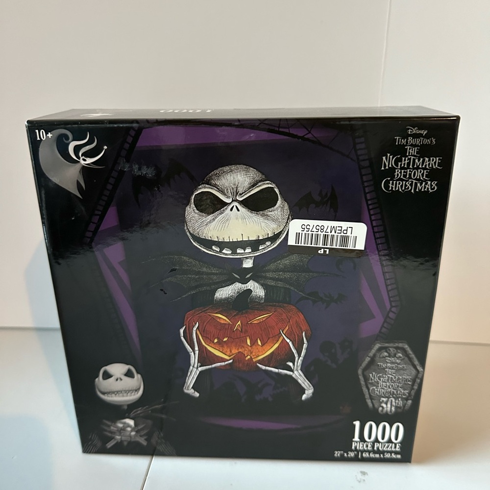 NIB Disney  Parks 2023 The Nightmare Before Christmas 30th Anniversary Puzzle